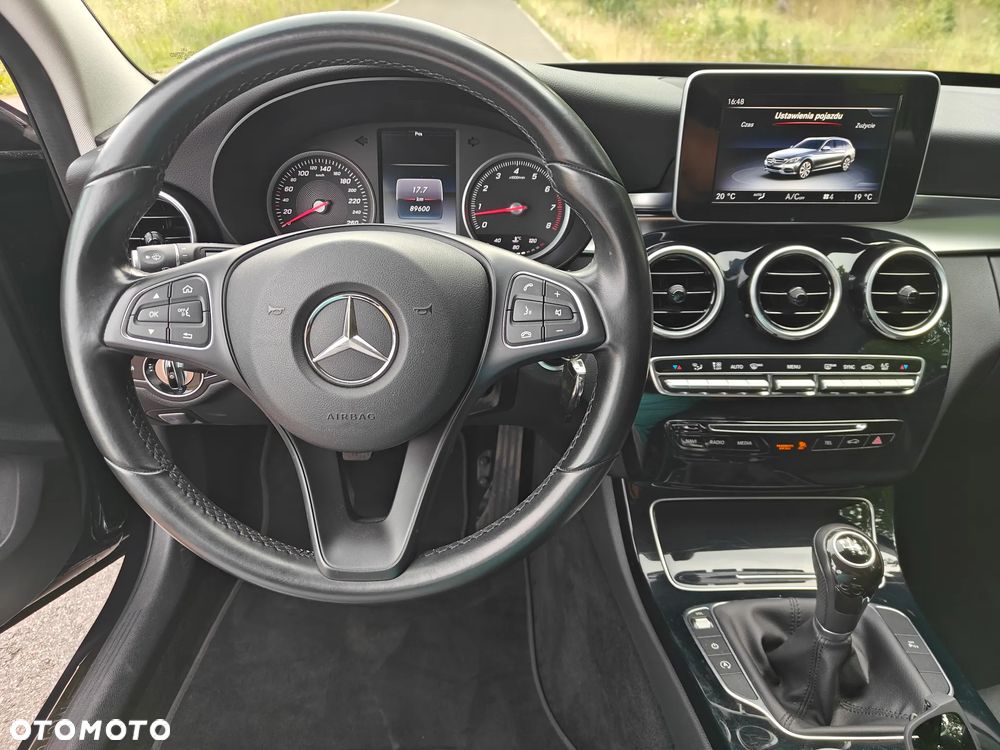 Mercedes-Benz Klasa C - 23