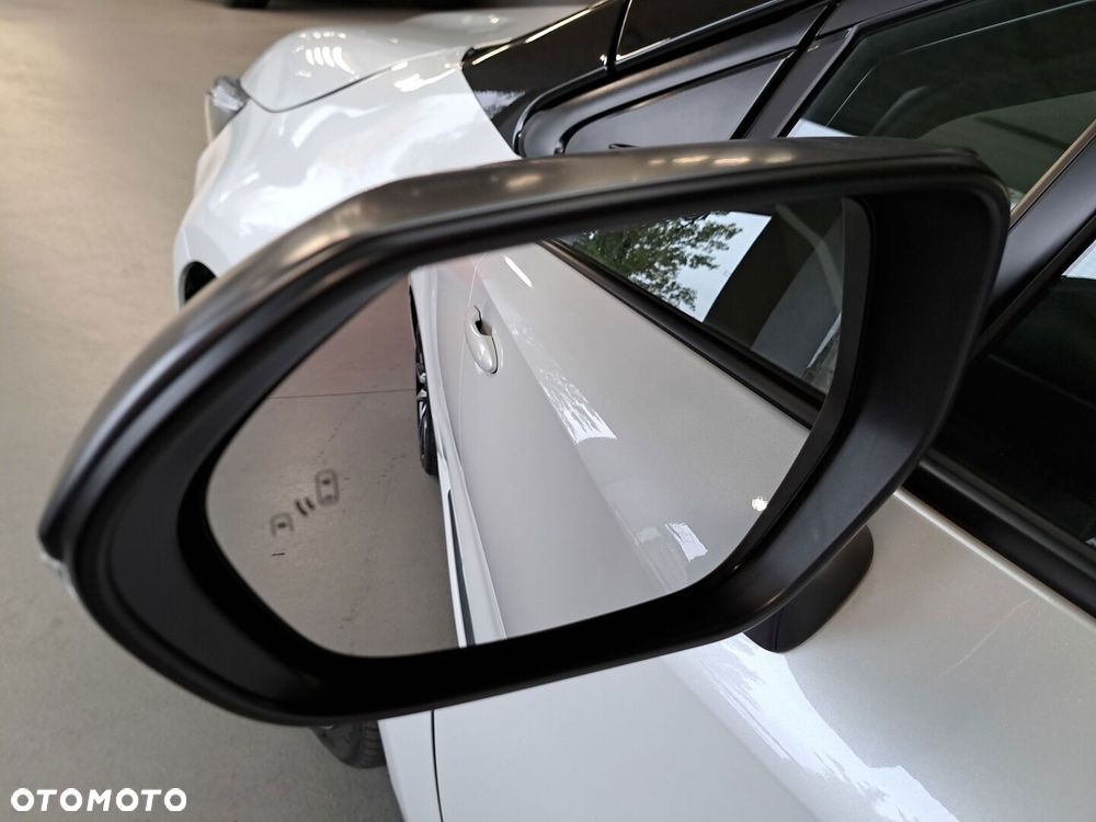 Toyota Corolla - 37