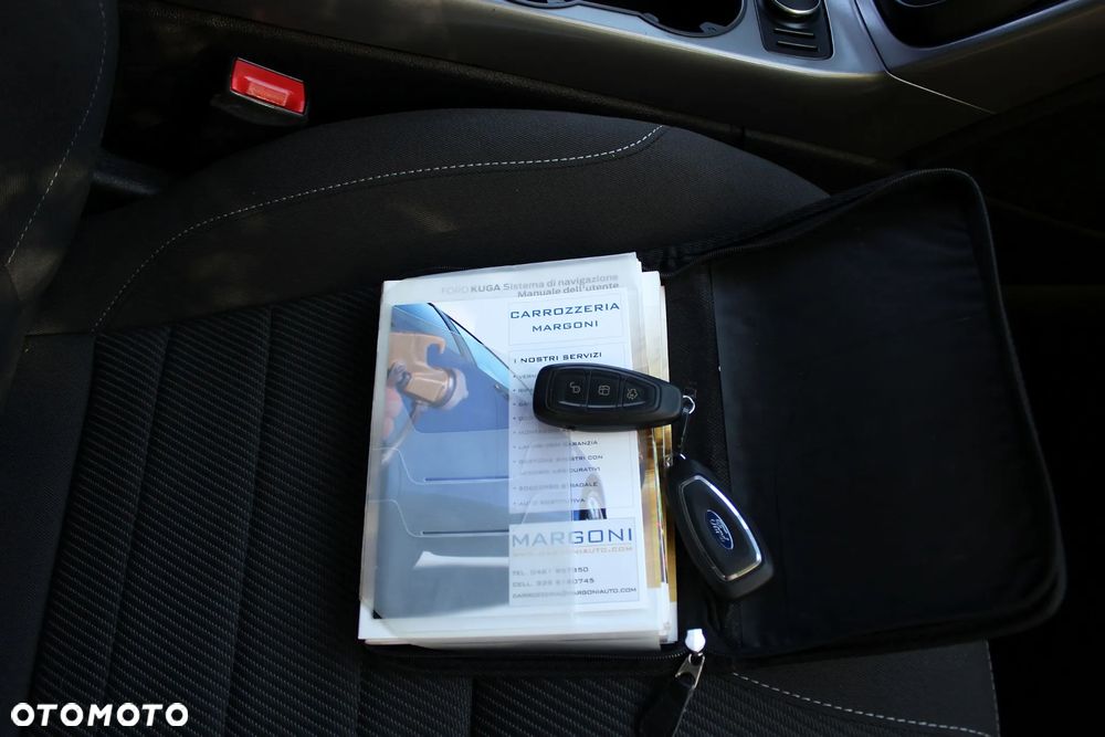 Ford Kuga - 33