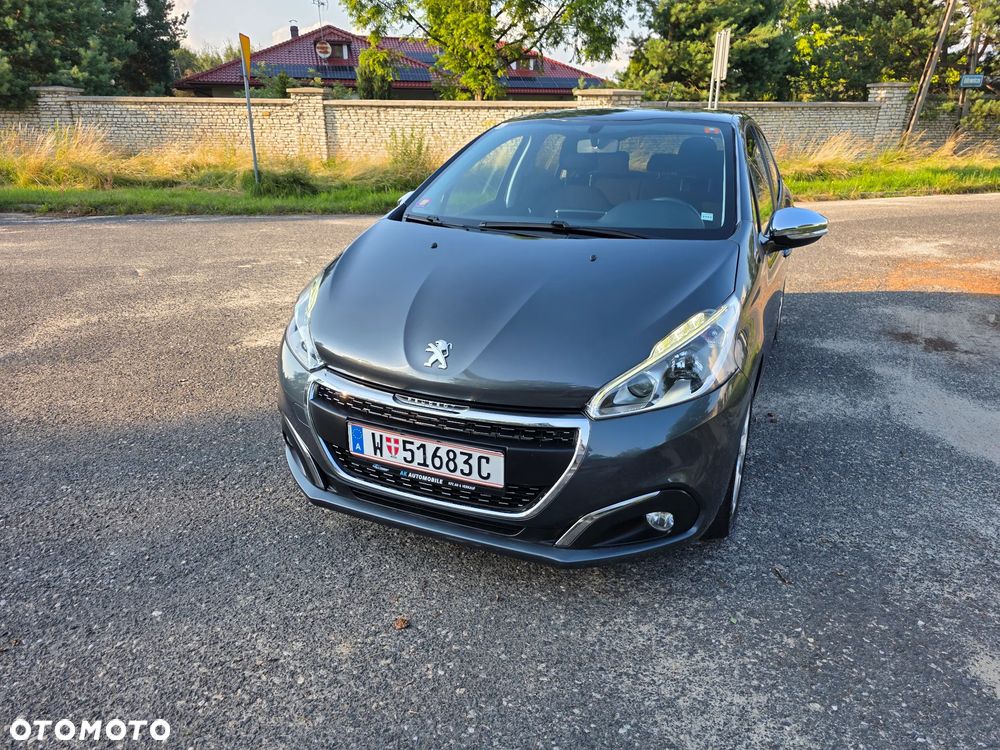 Peugeot 208 PureTech 82 Urban Move - 19