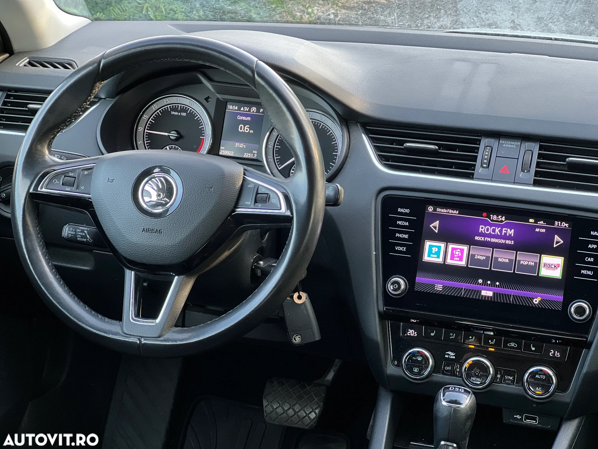 Skoda Octavia Combi Diesel 1.6 TDI DSG Style - 11