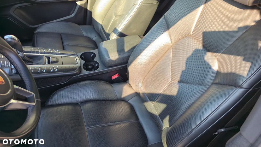 Porsche Macan PDK - 30