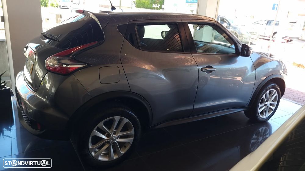 Nissan Juke 1.6 N-Connecta Xtronic - 3