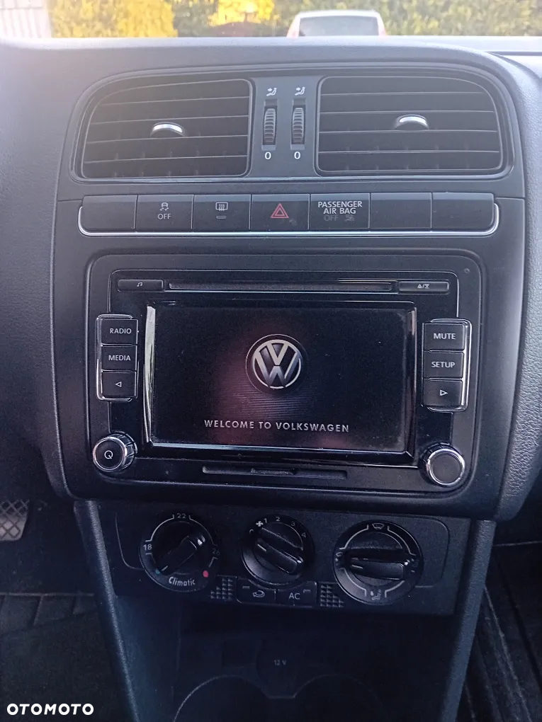 Volkswagen Polo 1.2 MATCH - 8