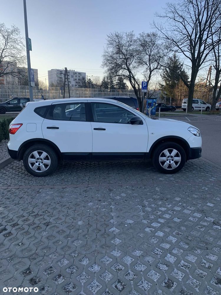 Nissan Qashqai - 4
