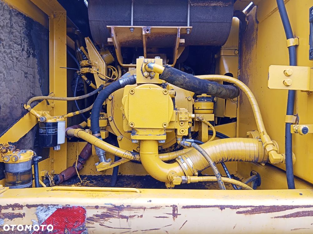 Komatsu PW 170ES - 12