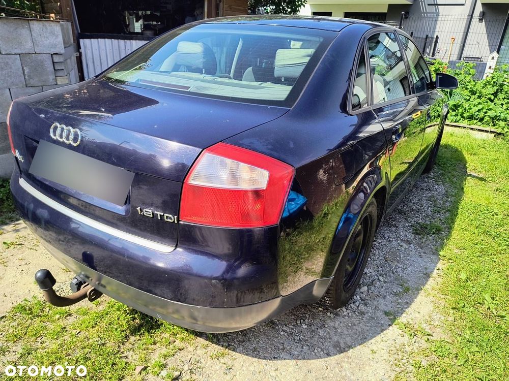 Audi A4 Limousine - 6