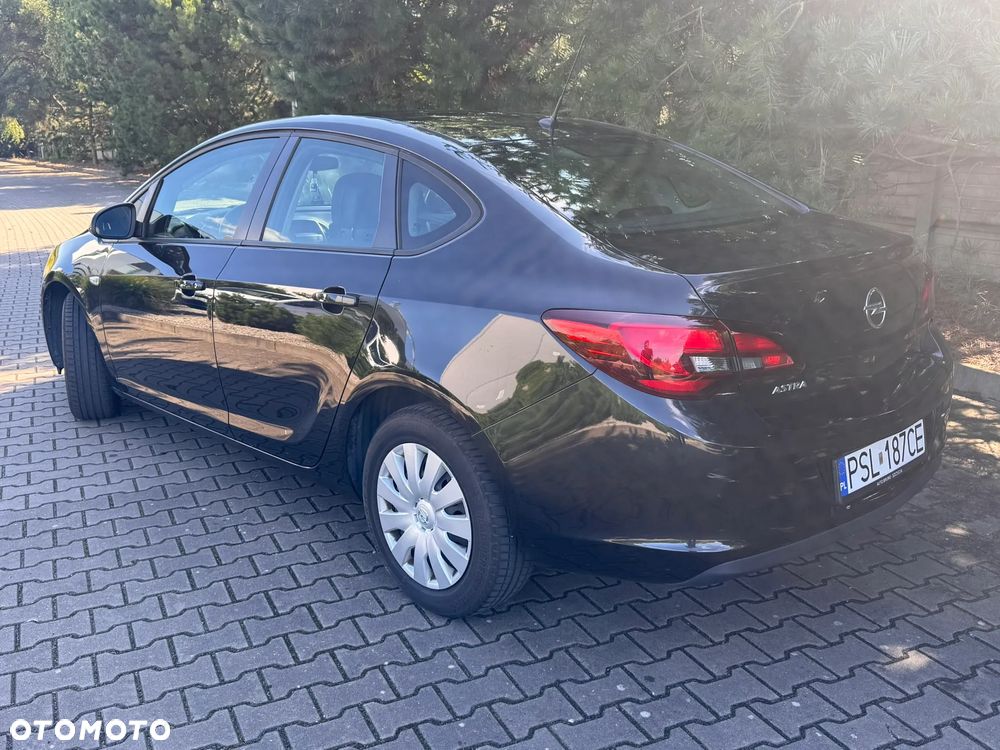 Opel Astra - 6