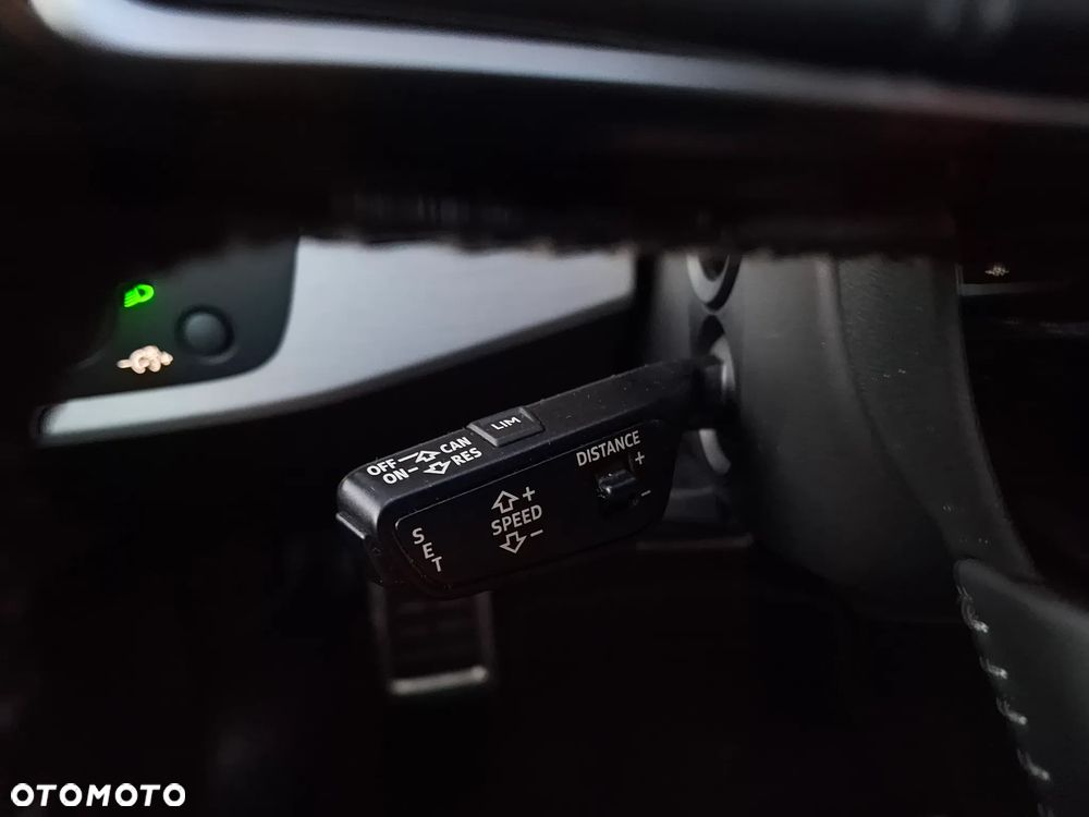 Audi A4 Limousine 2.0 TDI S tronic quattro sport - 32