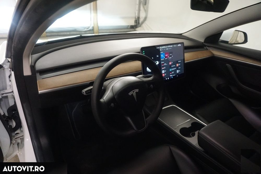 Tesla Model 3 Langstreckenbatterie Allradantrieb Dual Motor - 4