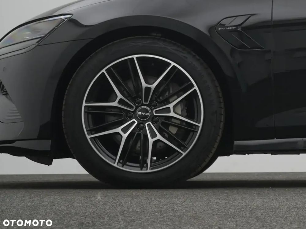 BYD Seal - 8
