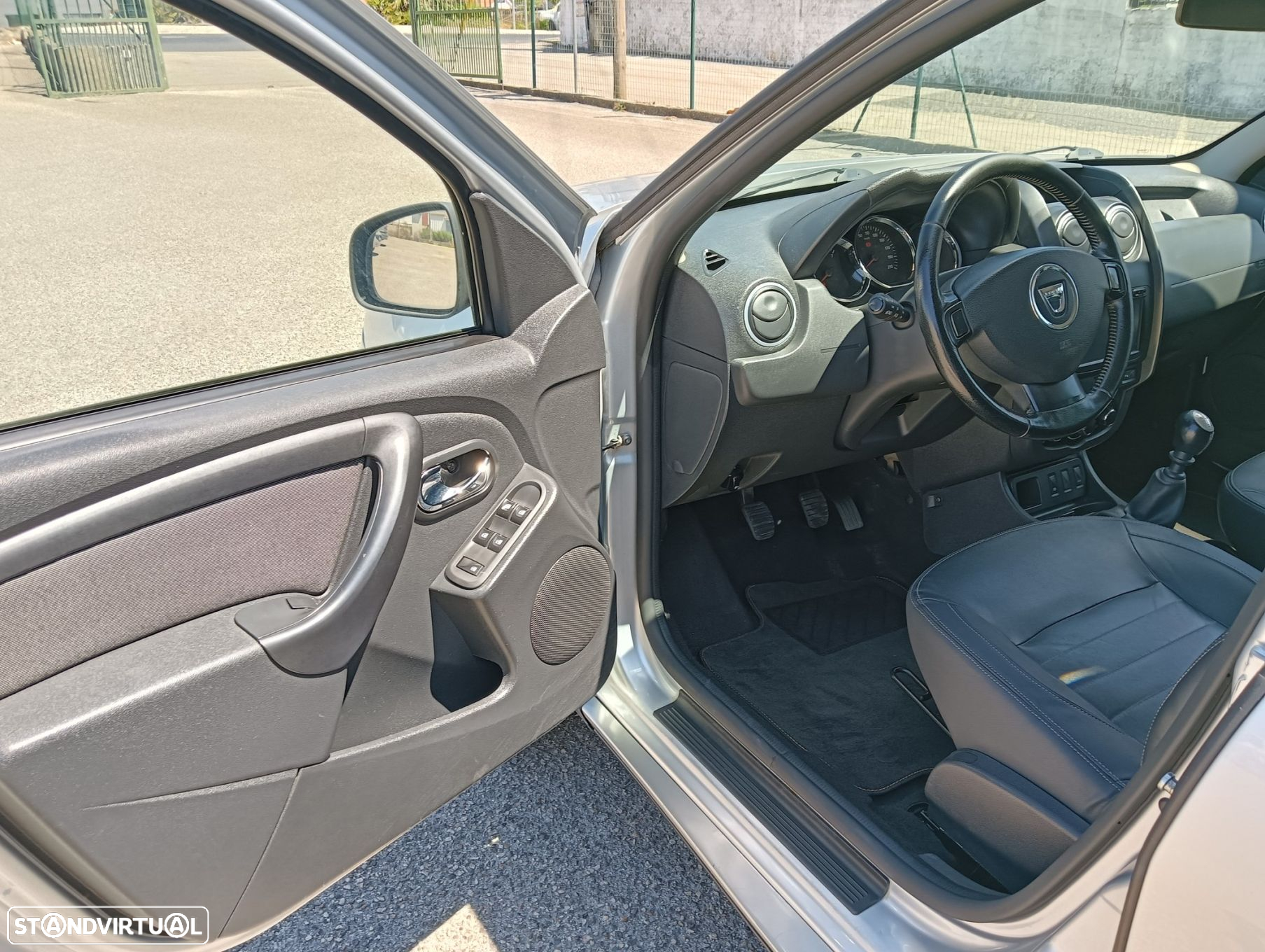 Dacia Duster 1.5 dCi Prestige - 7