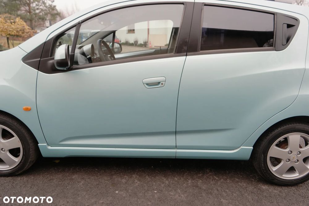 Chevrolet Spark 1.2 LT - 12