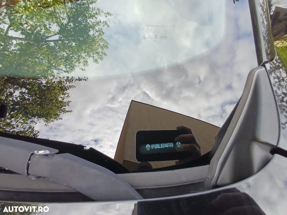Renault Captur - 23