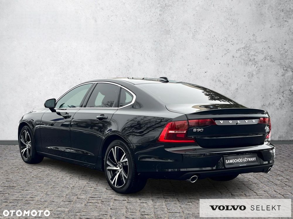Volvo S90 - 4