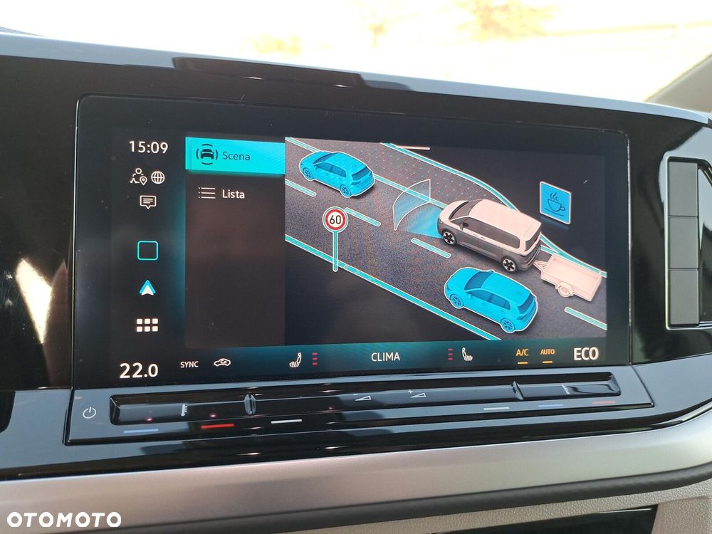 Volkswagen Multivan - 20