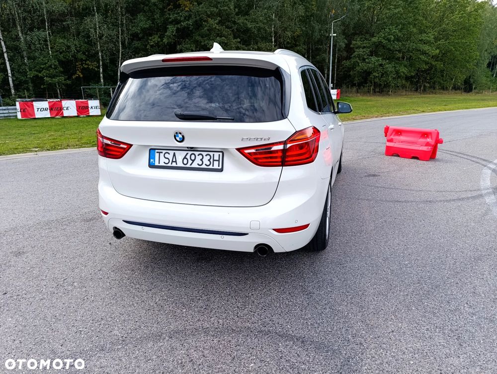 BMW Seria 2 - 12