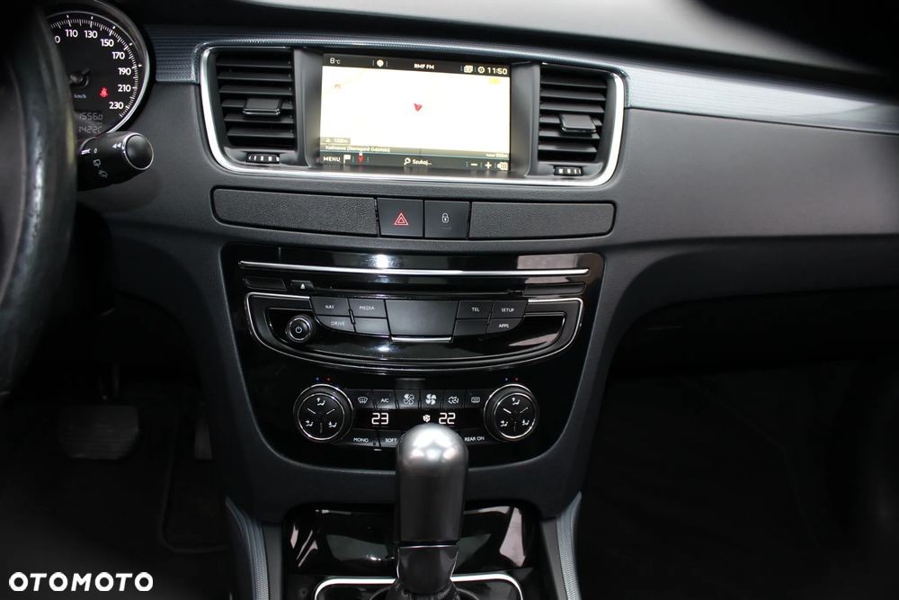 Peugeot 508 BlueHDi 120 EAT6 Stop&Start Allure - 23