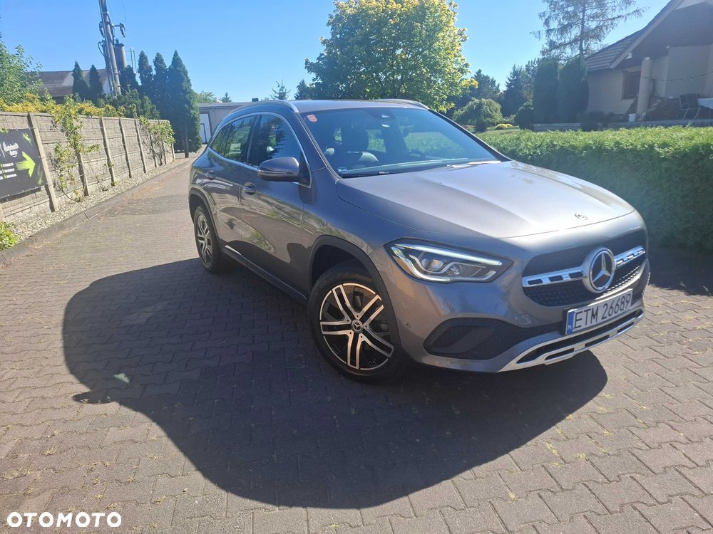 Mercedes-Benz GLA - 5