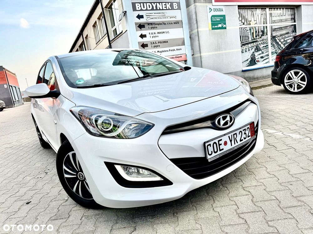 Hyundai i30 1.4 Premium - 18