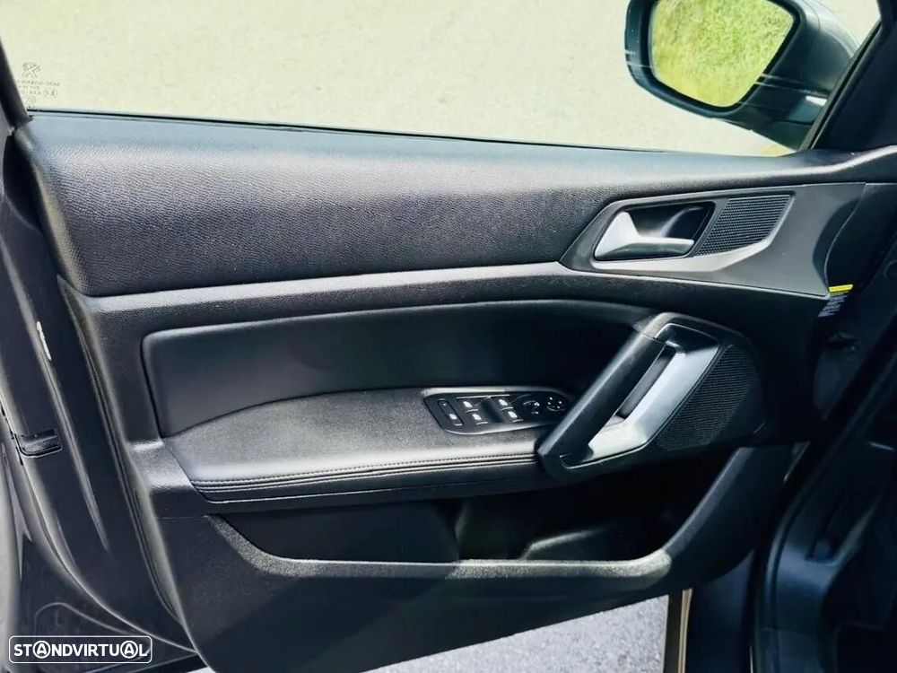 Peugeot 308 SW 1.5 BlueHDi Allure - 10