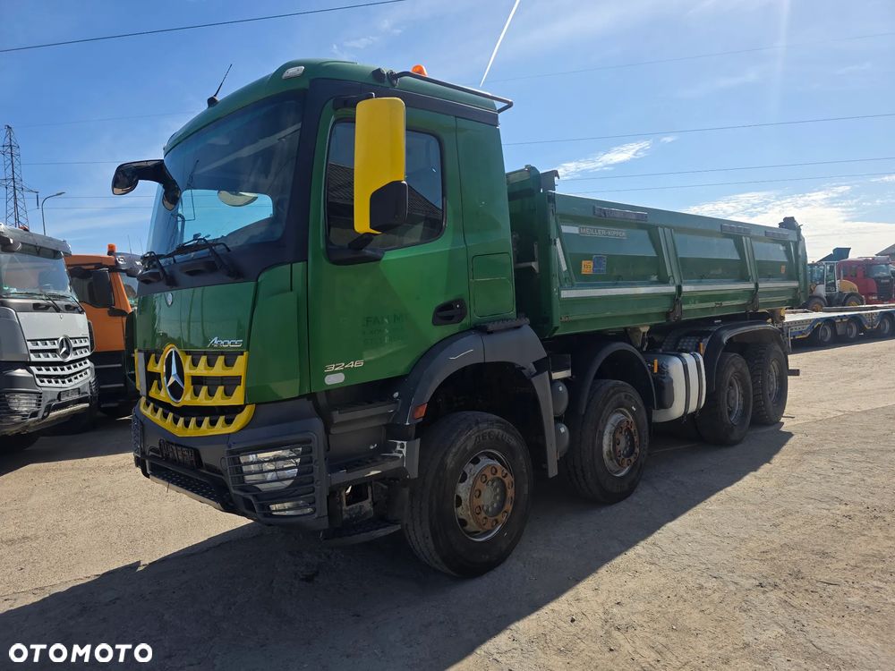 Mercedes-Benz Arocs