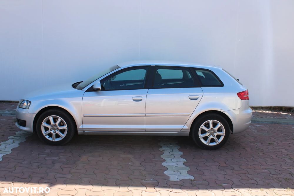 Audi A3 1.6 TDI Sportback Ambition - 2