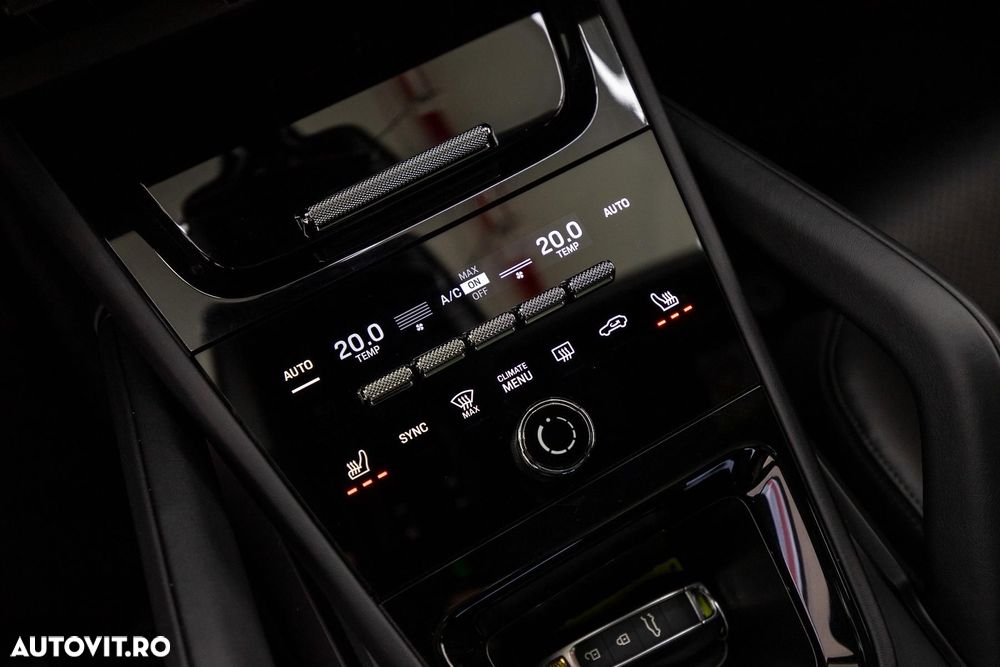 Porsche Cayenne Coupe - 27