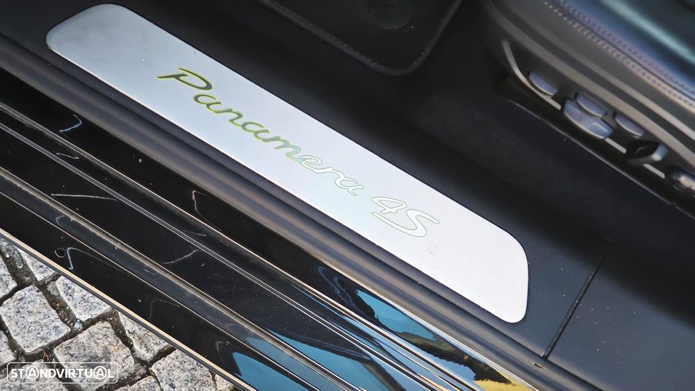 Porsche Panamera 4S E-Hybrid - 9