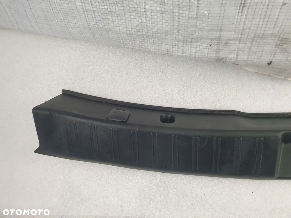 SUBARU IMPREZA III GH OSŁONA PASA PROGU BAGAŻNIKA - 5