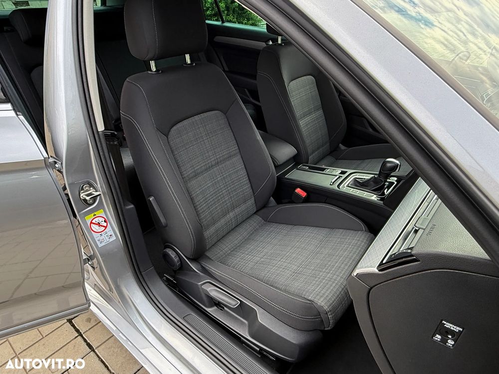 Volkswagen Passat 1.6 TDI SCR DSG Business - 6