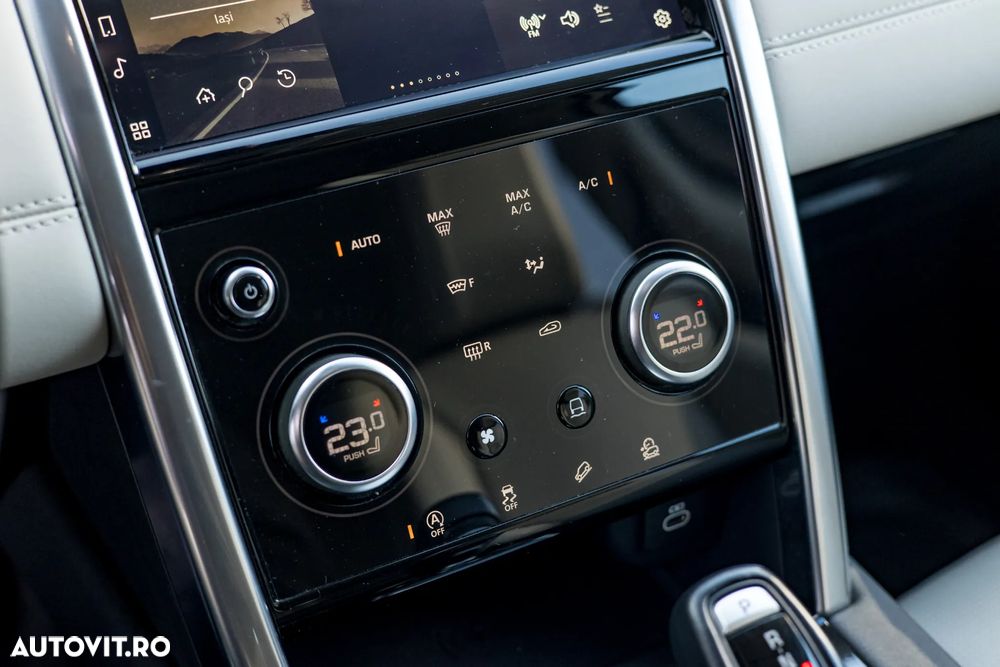 Land Rover Discovery Sport 2.0 D165 R-Dynamic MHEV SE - 19