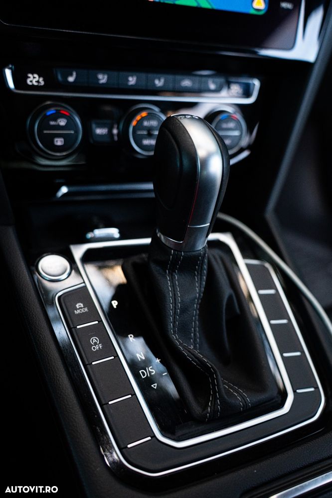 Volkswagen ARTEON 2.0 TSI DSG R-Line - 22