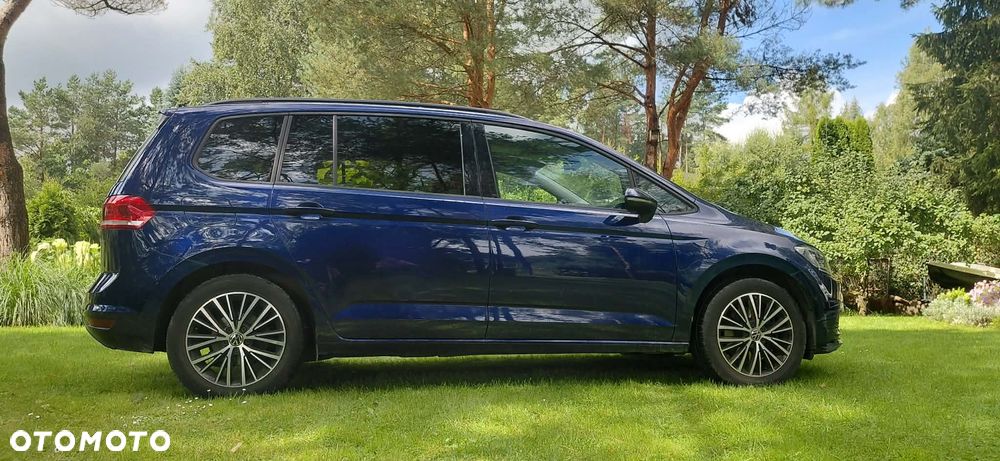 Volkswagen Touran 1.5 TSI EVO Comfortline - 6