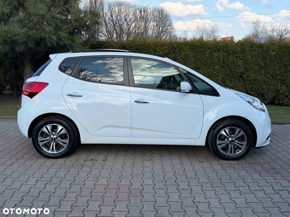 Kia Venga 1.4 CVVT Titanium Collection - 6