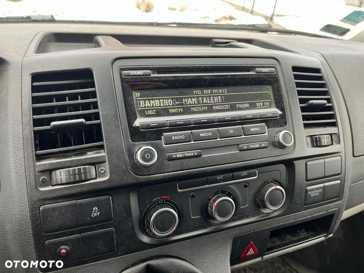 Volkswagen Transporter - 9