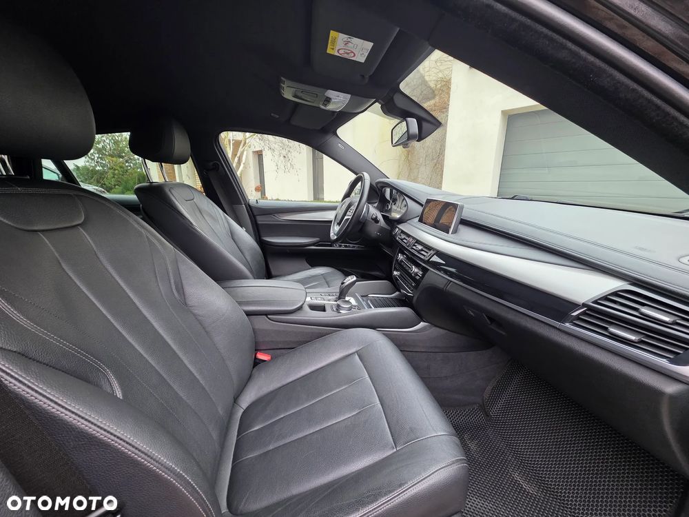 BMW X6 xDrive30d - 12