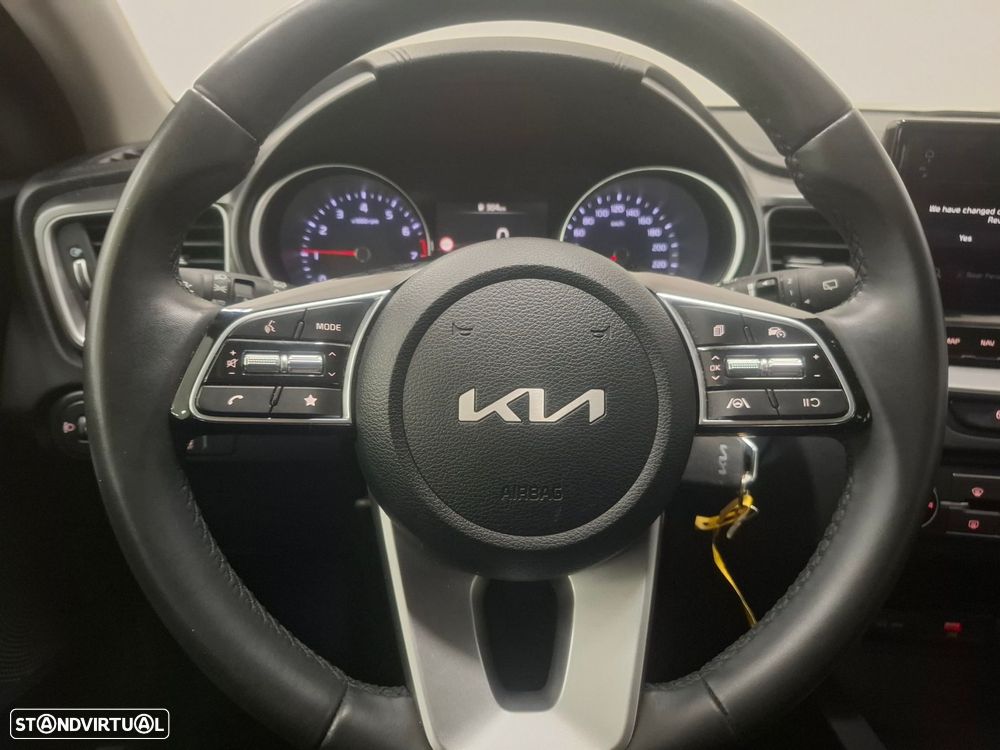 Kia XCeed 1.0 T-GDI Dynamic - 15