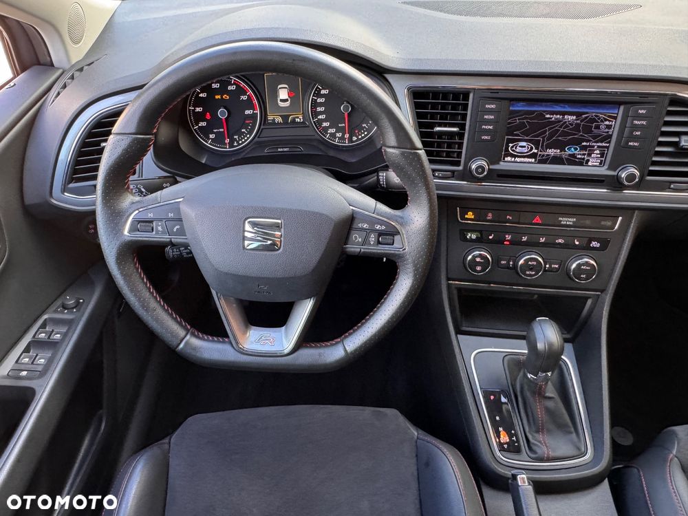Seat Leon 1.8 TSI Start&Stop DSG FR - 26