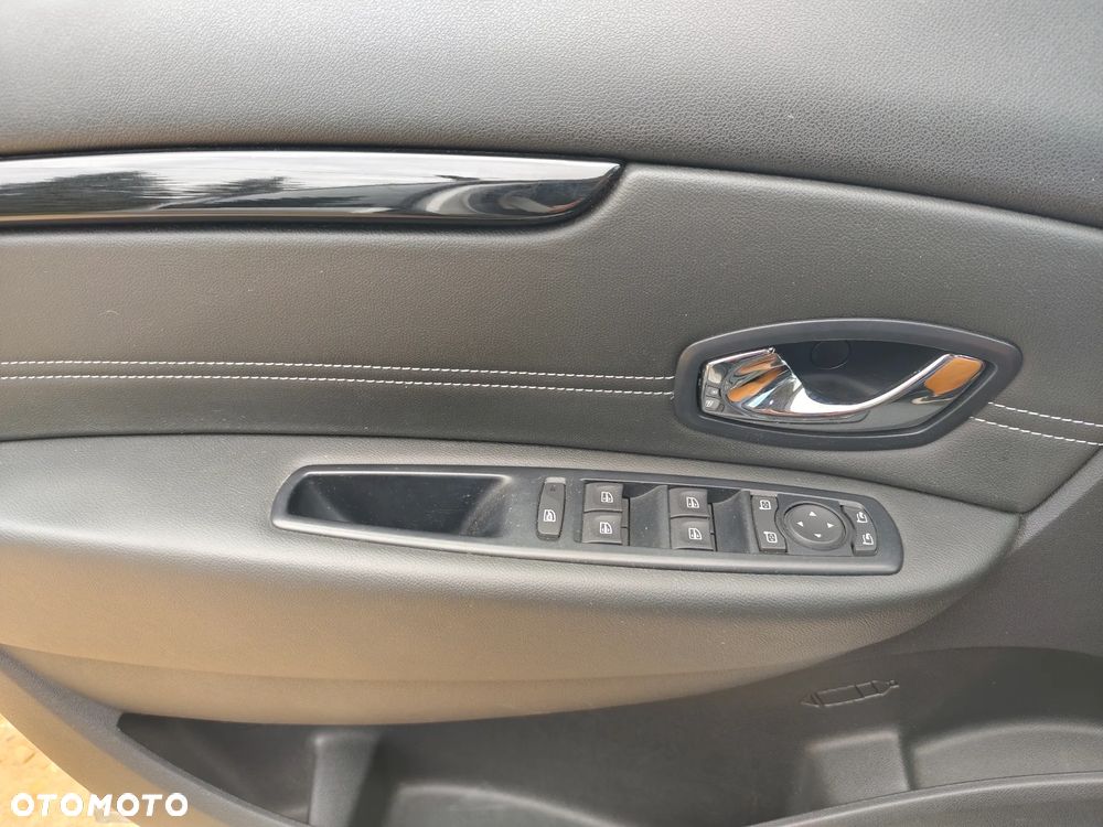 Renault Scenic Energy TCe 130 S&S Bose Edition - 24