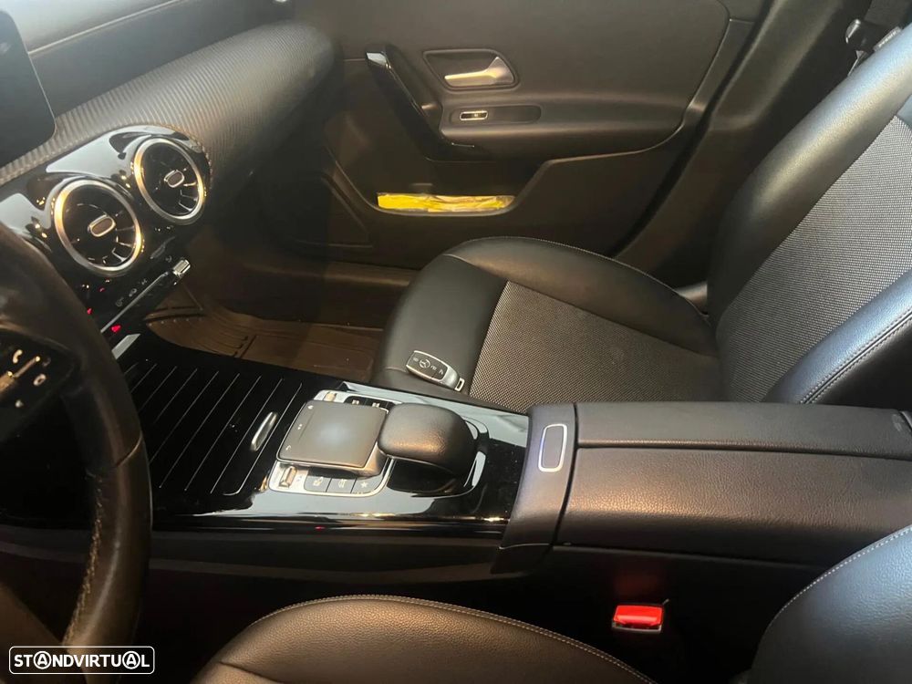 Mercedes-Benz CLA 180 d Shooting Brake Progressive Aut. - 19