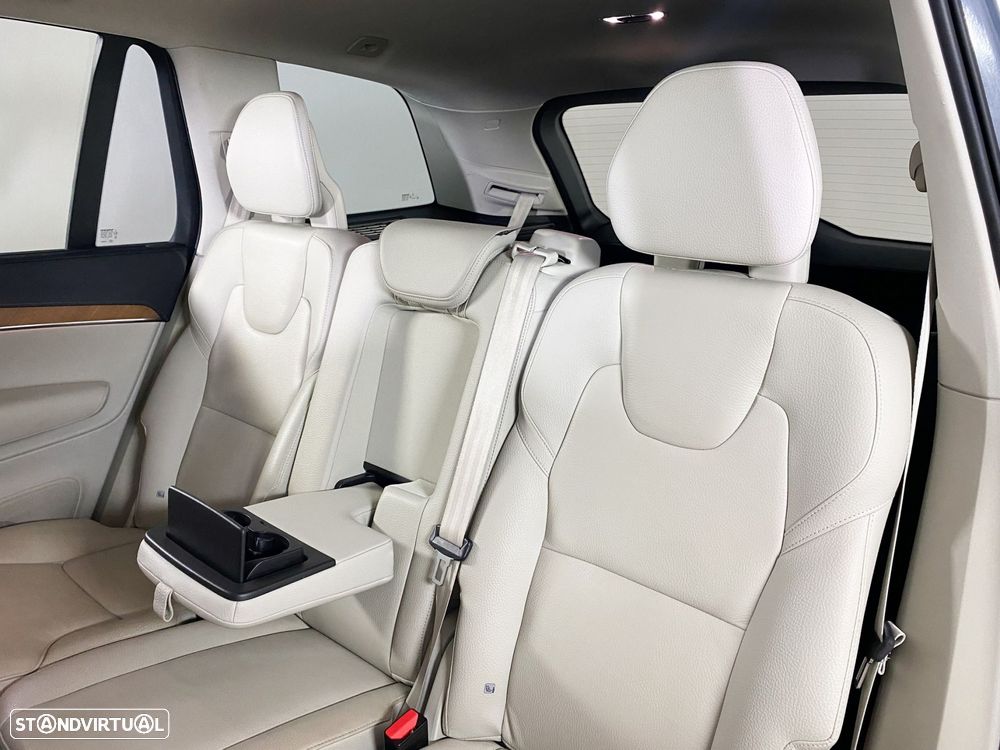 Volvo XC 90 2.0 T8 PHEV Inscription Expression AWD - 22
