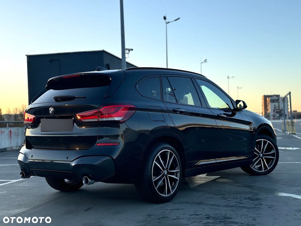 BMW X1 xDrive25i M Sport - 12