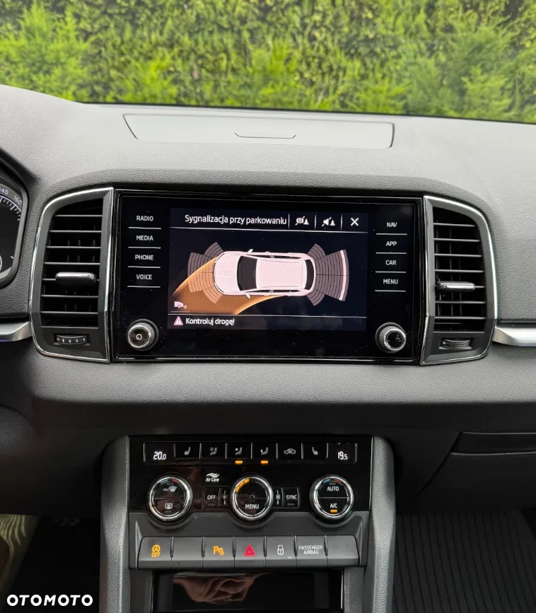 Skoda Karoq 1.5 TSI ACT 4x2 Style DSG - 28