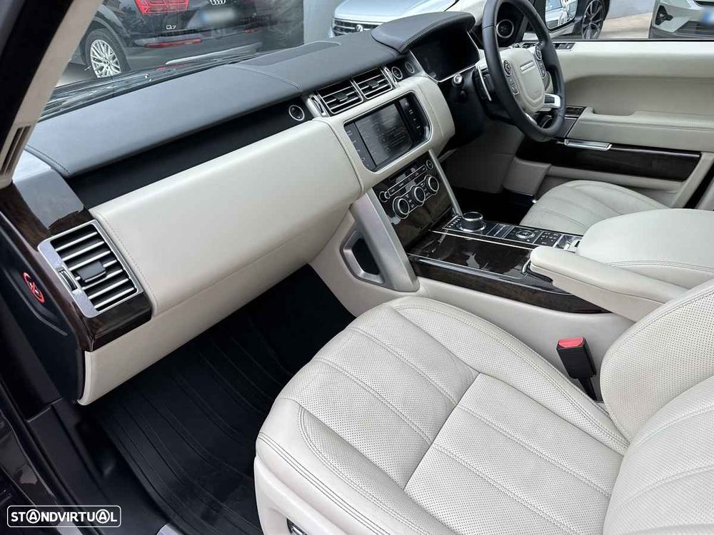 Land Rover Range Rover V8 Supercharged Autobiography Black - 28