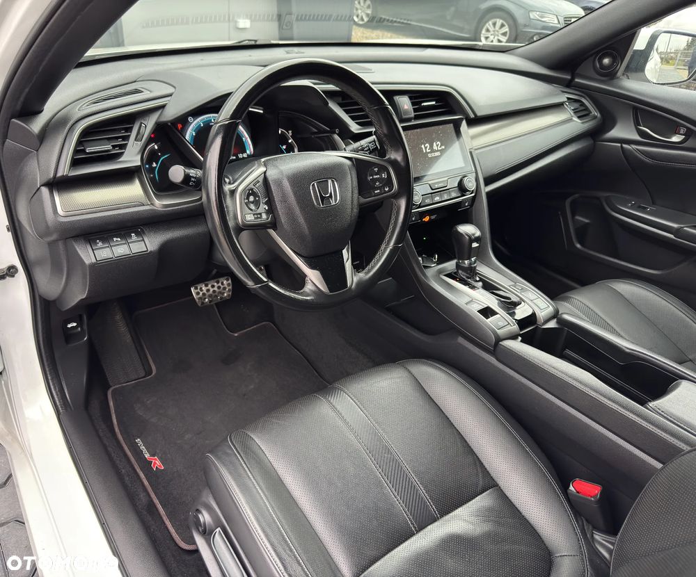 Honda Civic 1.0 i-VTEC Turbo CVT Executive - 14