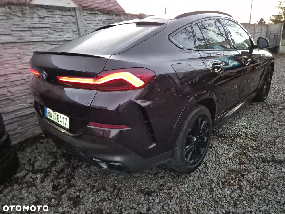 BMW X6 xDrive40i - 37