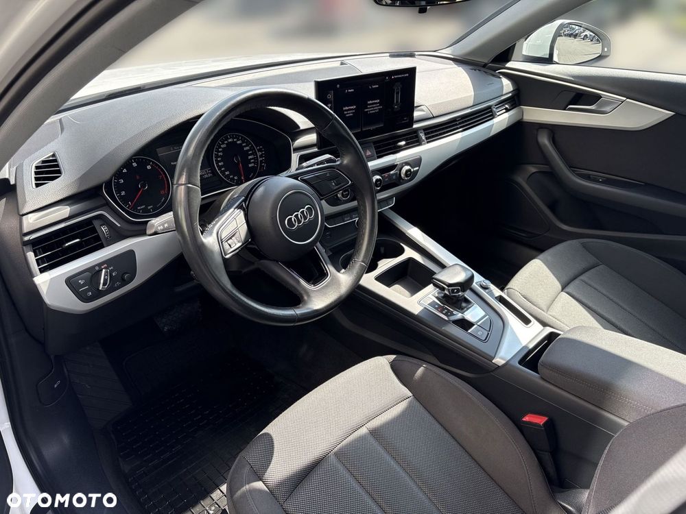 Audi A4 Limousine 35 TFSI mHEV Advanced S tronic - 9