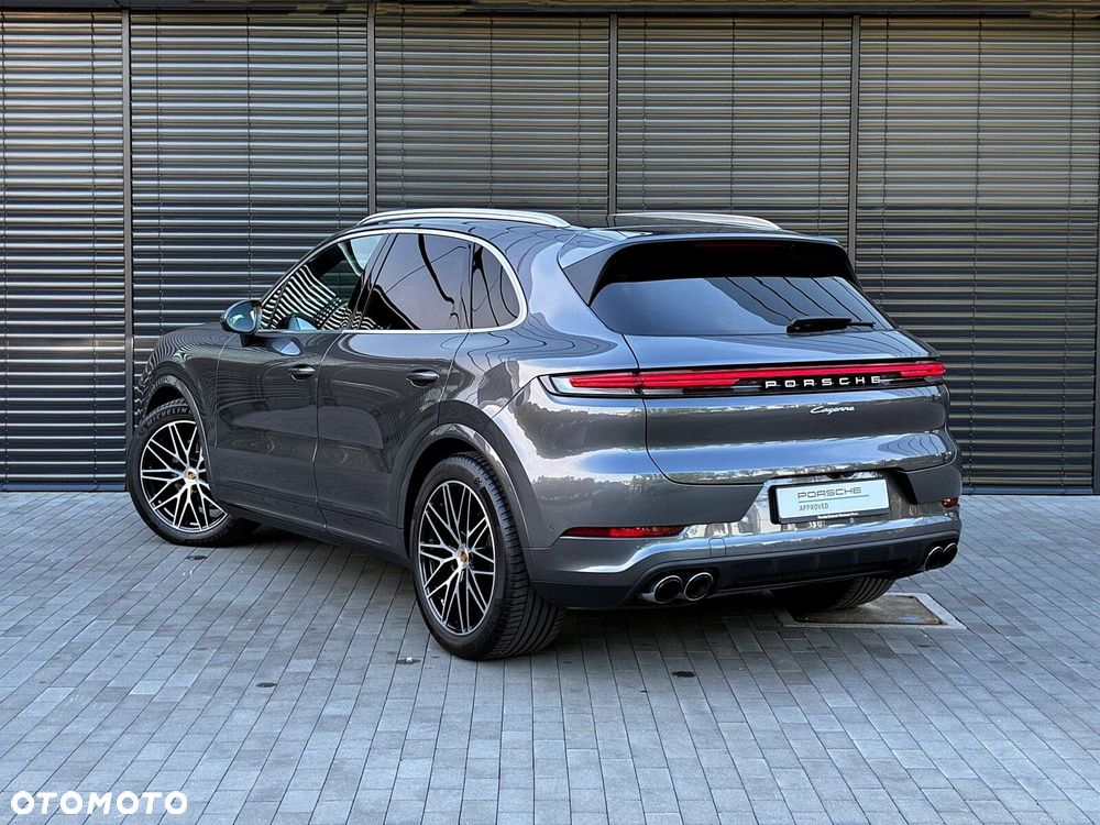 Porsche Cayenne - 9
