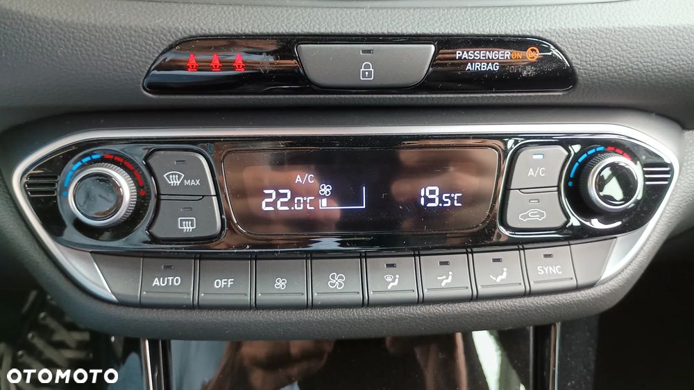 Hyundai i30 1.0 T-GDI Smart DCT - 33
